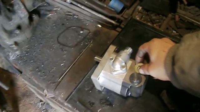 установка масляного насоса ГУР смотреть онлайн