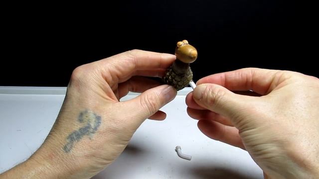 Новогодний, золотой олень из шишки / Как сделать фигурку / Поделки / Сувениры от MrCreator смотреть онлайн