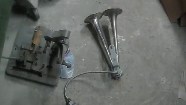 MVI_труба 311 Гц.AVI смотреть онлайн