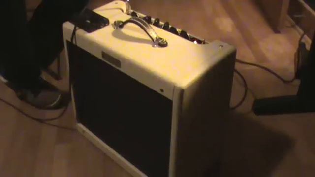 Washburn CT2Q Carved Top Centurian Demo with Fender Blues Jr Amp смотреть онлайн