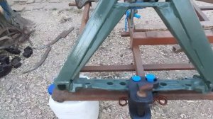 Доработал Уголок Автосцепку на Мтз 80 . Вварил планку Юмз и сместил отверстие  центрального винта.