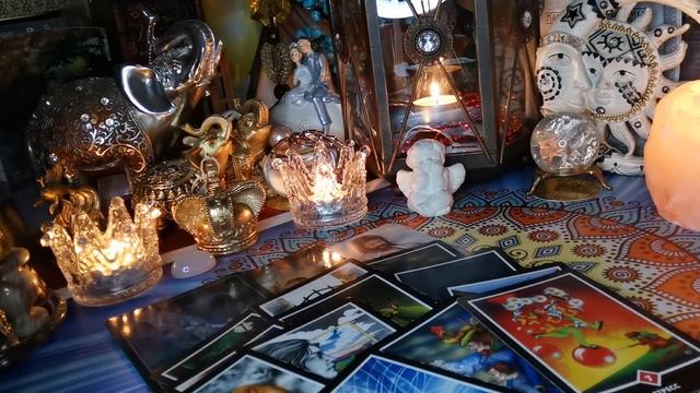 ЧТО МНЕ НЕОБХОДИМО ЗНАТЬ ПРЯМО СЕЙЧАС смотреть онлайн