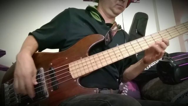 La Corita (Laberinto)- bajo Ibanez atk 800 premium смотреть онлайн