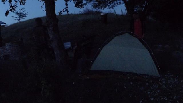 Рыбалка с ночёвкой. Ловля карпа и амура на кукурузу. смотреть онлайн