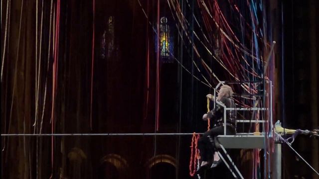 Philippe Petit’s High Wire Ribbon Walk at the Cathedral of St. John the Divine in New York City смотреть онлайн