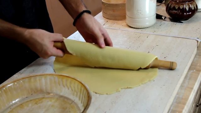 Песочное тесто для пирога рецепт | Как сделать песочное тесто -- Голодный Мужчина, Выпуск 26 смотреть онлайн