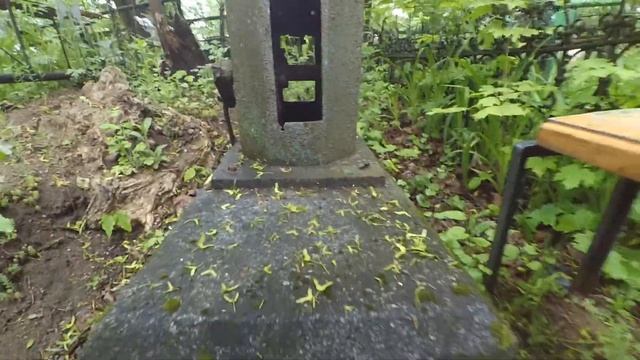 Самое необычное надгробье в мире смотреть онлайн