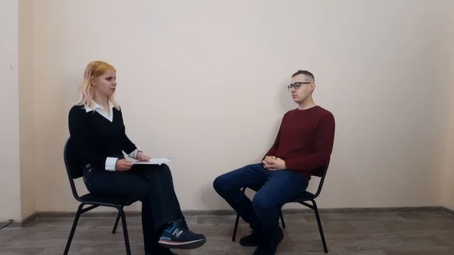 Интервью c учителем работающим в школе-интернате для слепых и слабовидящих детей. смотреть онлайн