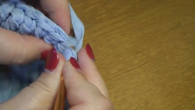 Вяжем крючком красивые подушки смотреть онлайн