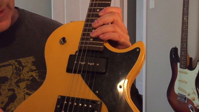 Les Paul Jr SHORT REVIEW - Epiphone (modded) смотреть онлайн