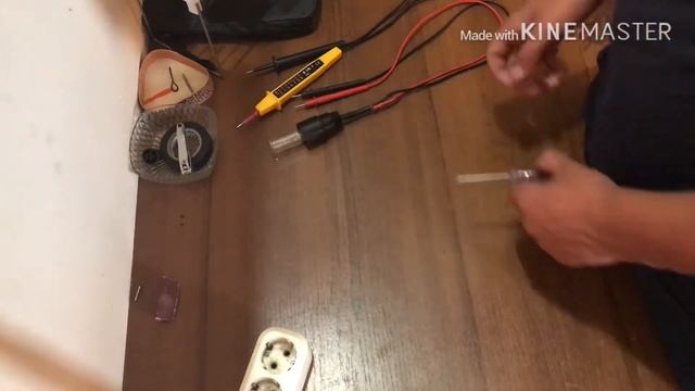 Как пользоваться указателем напряжения смотреть онлайн