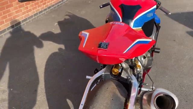 Honda CBR1000RR Fireblade SP 2018 Red 15049 смотреть онлайн
