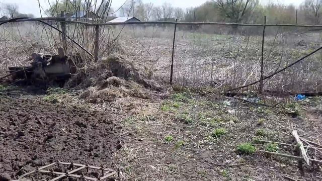 ДЕД МАТВЕЙ КОПАЕТ ОГОРОД!!! смотреть онлайн