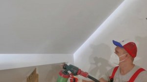 Покраска потолка электрическим краскопультом!