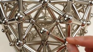 Мега скульптуры из супер магнитов