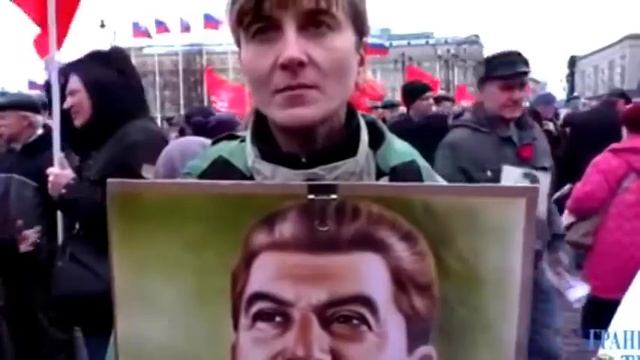 Люди сошли с ума. Памятник Сталину на Красной площади, иконы и помешательство россиян. смотреть онлайн