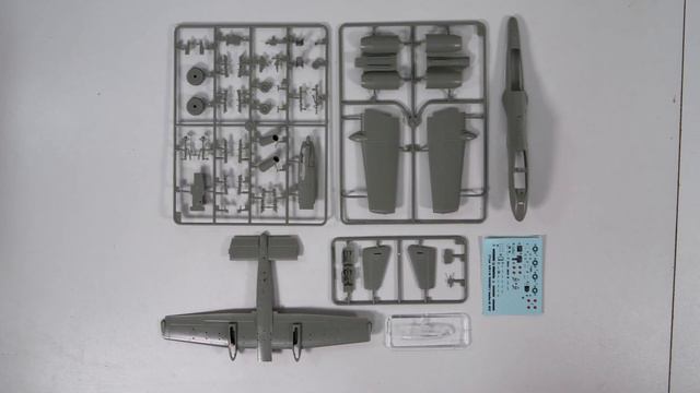 Сборная модель N/AW A-10A Thunderbolt II. Распаковка смотреть онлайн