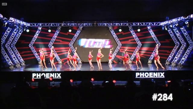 Clap Snap-Club Dance Studio смотреть онлайн