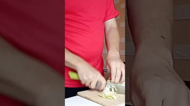 Капуста жареная с мясом?????????????Просто, быстро и очень вкусно????????? смотреть онлайн