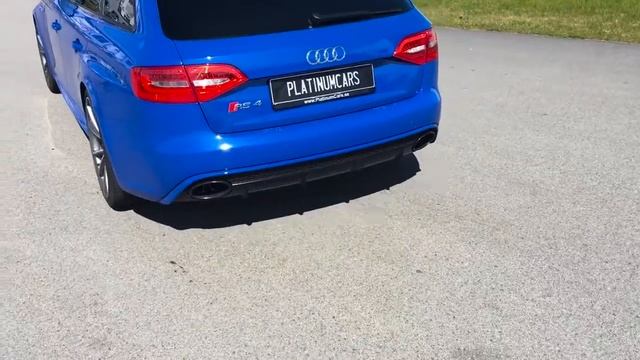 Audi RS4 Avant Nogaro Edition смотреть онлайн