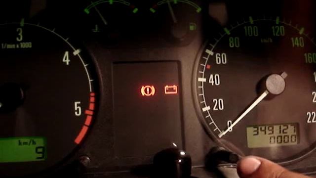 Skoda Octavia - Retirar INSP. do quadrante / Remove the sign of insp. смотреть онлайн