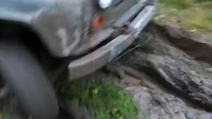 Вытаскивание Уазика ручной лебедкой 2