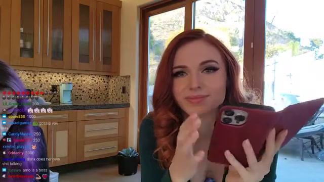 Amouranth And JustaMinx Try On Outfits Part3