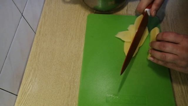 Мясо ПО-ФРАНЦУЗСКИ,как приготовить, немного по-другому,С КАПУСТОЙ смотреть онлайн