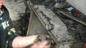 МТЗ.Снимаем и чистим радиатор.(Одна из причин почему греется трактор.)