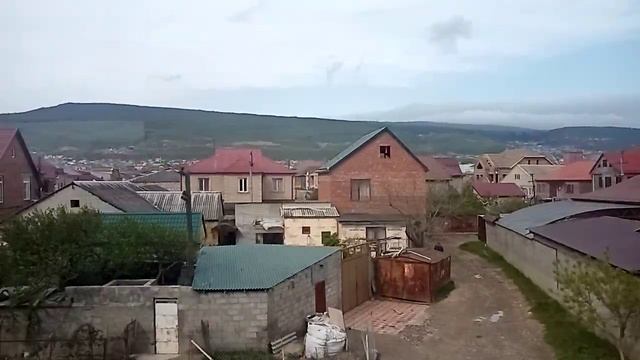 Махачкала из окна поезда на перегоне Махачкала Порт - Тарки смотреть онлайн