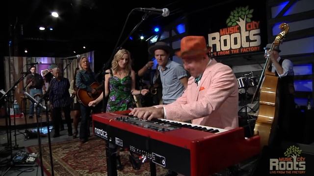 Nashville Jam "All You Ever Do Is Bring Me Down" смотреть онлайн