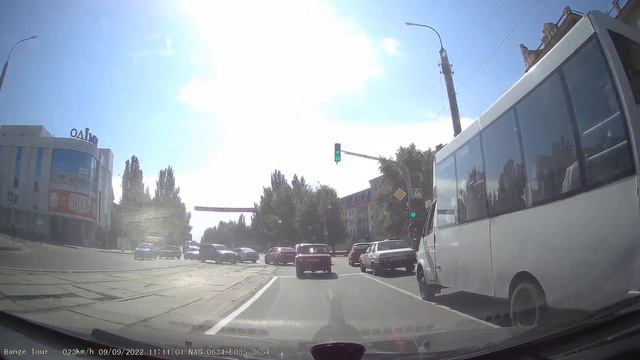 ул. Оборонная, Луганская правда. 2022 09.09 смотреть онлайн