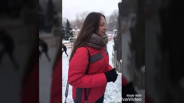 Зоопарк. С подругой весело везде) смотреть онлайн