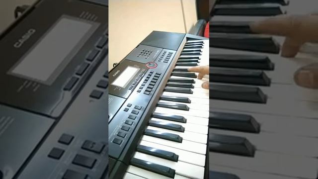 عزفي لاغنية حايرة على اورج casio ct-x3000 смотреть онлайн