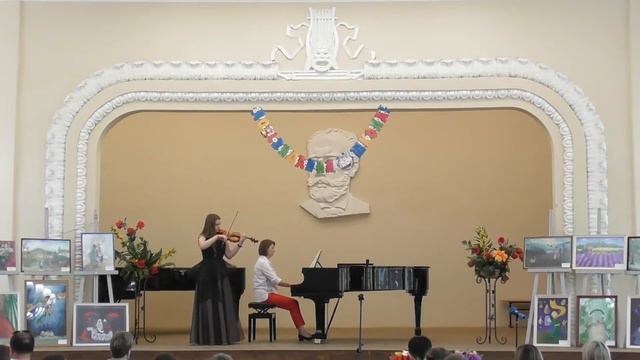02 Калинина Соня - Мелодия Чайковский смотреть онлайн