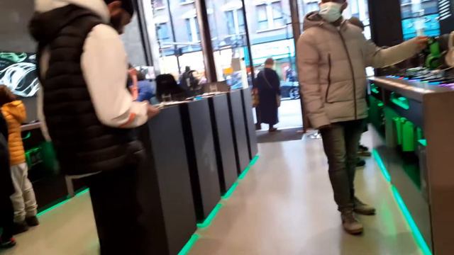 RazerStore ( Computer shop) London 12 February 2022 смотреть онлайн