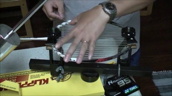How to string a badminton racket with the Klippermate stringing machine