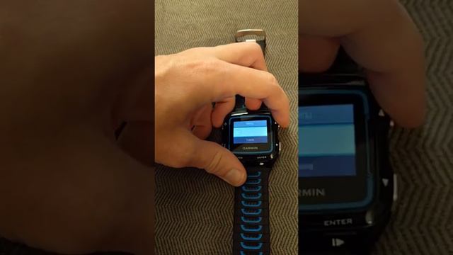 Garmin Forerunner 920XT basic features. Great swim watch! Watch was provided by GearBest смотреть онлайн