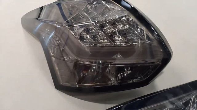 Задние LED фонари для FORD Focus III хэтчбэк (11-14), темные смотреть онлайн