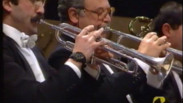 Mussorgsky : Night on Bald Mountain (arr. Rimsky Korsakov) смотреть онлайн