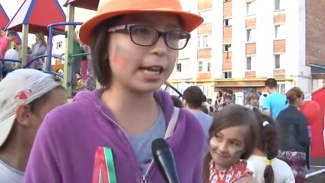 В Альметьевске открыта очередная детская площадка смотреть онлайн