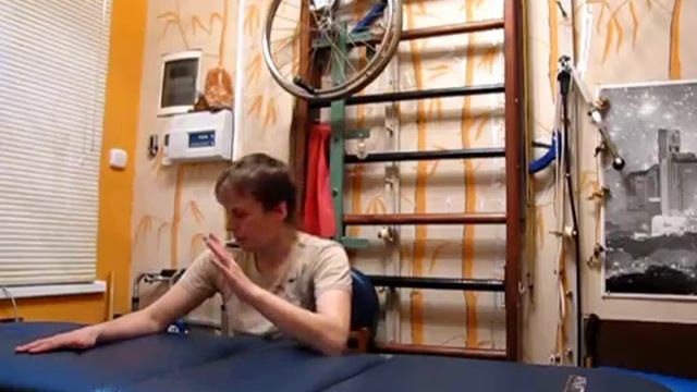 Наложили гипс - сразу заниматься.mp4
