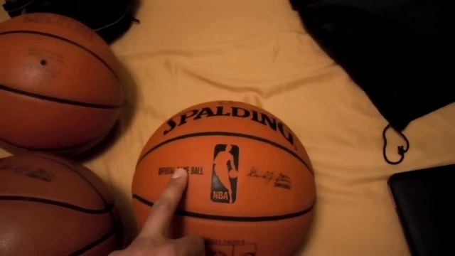 NEW NBA OFFICIAL GAME BASKETBALL differences from past models - BETTER TO BREAK IN (2011-2012 ball) смотреть онлайн
