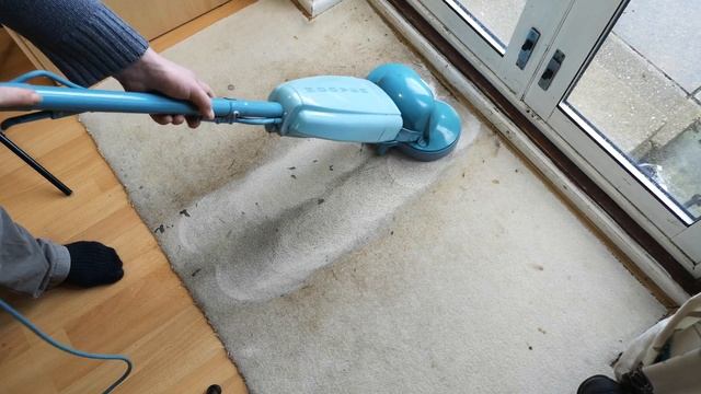 Philips Triathlon 1300 - Shampoo Demonstration!