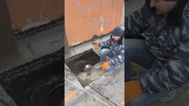 2.Ремонт ливневки запорожье.Ремонт водоприемной воронки. смотреть онлайн