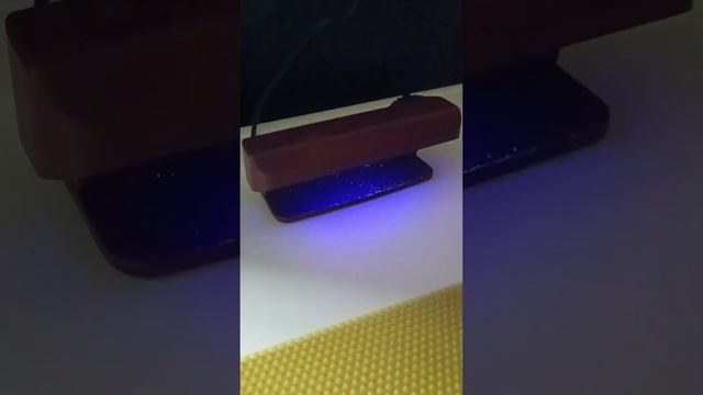 Проверка вощины на качество. Магазин Пчеломастер смотреть онлайн