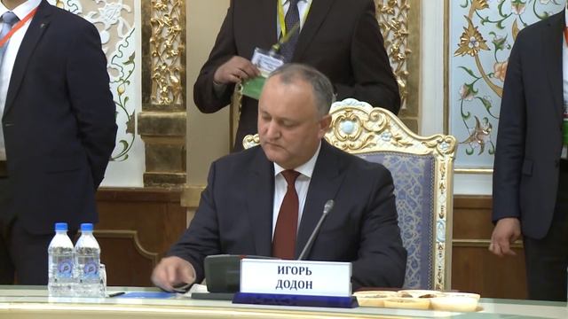 Заседание Совета глав государств стран СНГ в узком составе смотреть онлайн