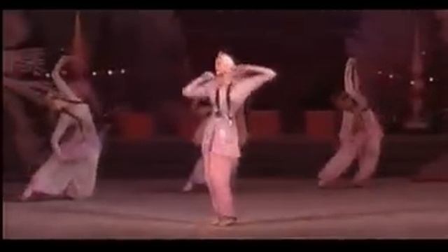 Arabian Dance - The Nutcracker смотреть онлайн