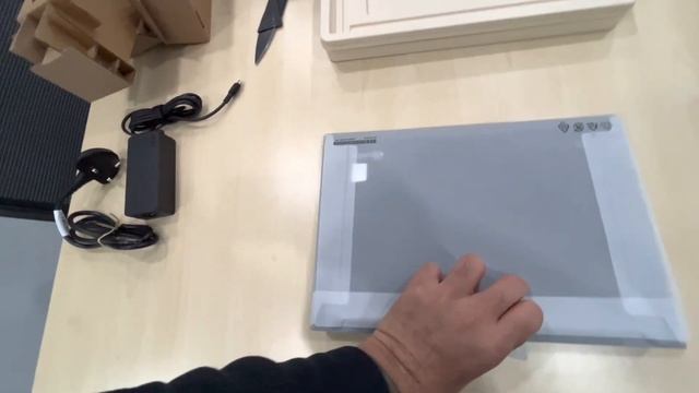 RAW UNBOXING - LENOVO THINKPAD X1 CARBON GEN 11 смотреть онлайн