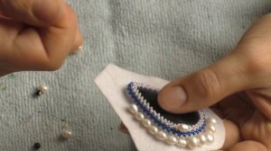 Мастер класс Кулон из бисера и бусин.  Создаем красивый кулон своими руками